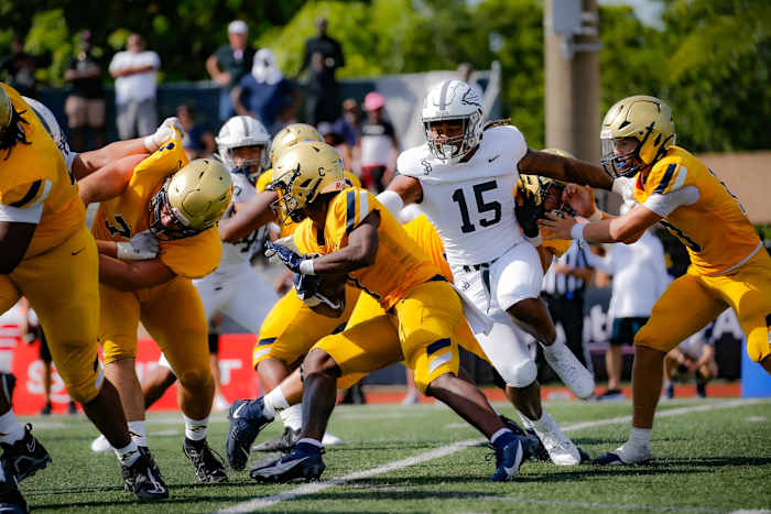 St John Bosco vs St Thomas Aquinas Football - by Matt Christopher 08-26-20231104